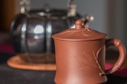 紫砂茶杯和景德镇茶具的区别