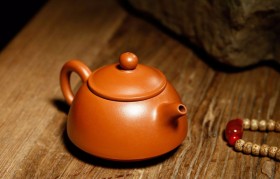  紫砂壶为什么要一茶侍一壶？