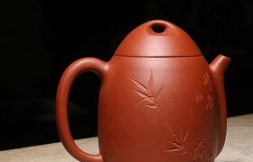 紫砂壶泡茶怎样做才能不烫手？
