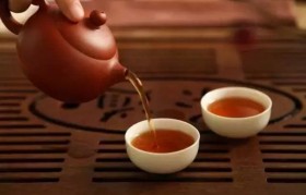 紫砂壶泡茶时应注意什么？