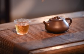 用紫砂壶泡茶对水质有要求吗？