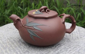 紫砂壶知识：紫砂壶泡的茶发霉了怎么办？