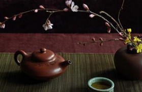 为什么紫砂壶泡茶时间越久就会越香？