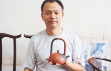 吕红军紫砂壶大师简介-紫砂国家级工艺美术师