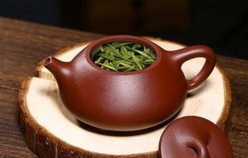 如何根据紫砂壶泥料来选择茶叶？