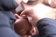 冬天如何防止紫砂壶炸裂