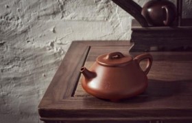 紫砂壶为什么能使泡出来的茶几天不变质