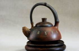 使用紫砂壶泡茶为什么能提高茶的“茶品”