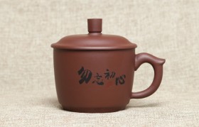 紫砂杯勿忘初心原矿紫泥紫砂杯紫砂杯适合泡什么茶？