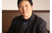 韩小虎紫砂壶大师简介-紫砂研究员级高级工艺美术师