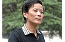 陈洪平紫砂壶大师简介-紫砂研究员级高级工艺美术师