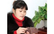 庄丽珍紫砂壶大师简介-紫砂助理工艺美术师
