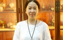 褚萍紫砂壶大师简介-紫砂国家级工艺美术师