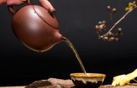 紫砂壶适合泡什么茶和大小有什么关系？