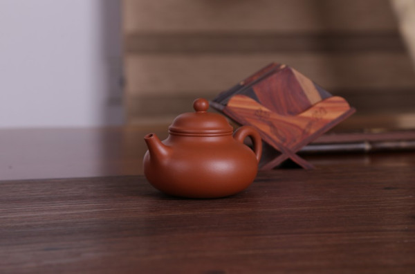泡绿茶应该选择什么壶型的紫砂壶  2