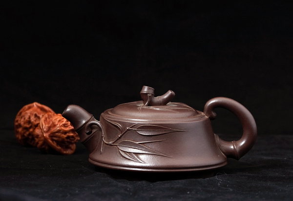 紫砂壶里的“茶山”如何清洗  4
