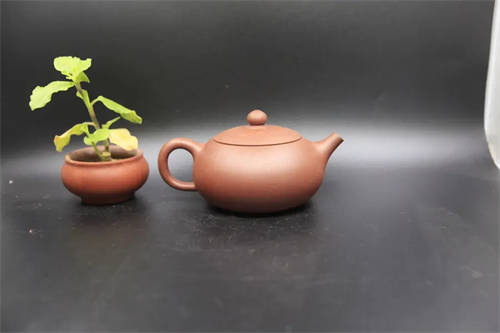 原矿紫砂壶底槽清圆满260cc作者：马广杰（全手）  2
