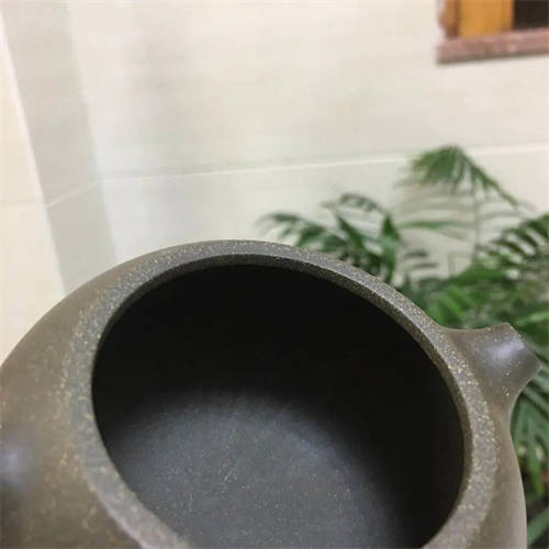 原矿紫砂壶西施绿泥210cc做壶师傅:王霞（半手）  2