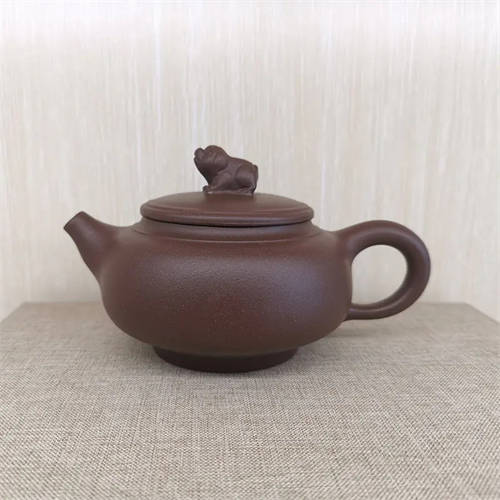 原矿紫砂壶生肖猪老紫泥200cc做壶师傅:林成浩（半手）  2