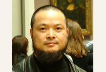 张正中紫砂壶大师简介-紫砂研究员级高级工艺美术师