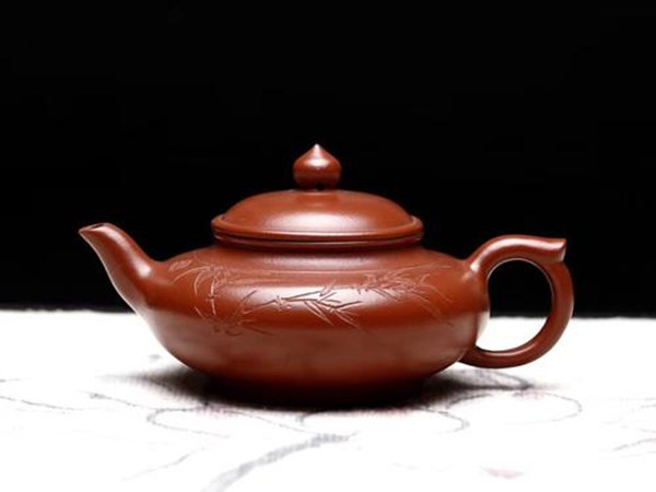 不同形状的紫砂壶适合泡不同的茶  2
