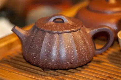 紫砂壶茶盖：打碎了之后再配一个好难！