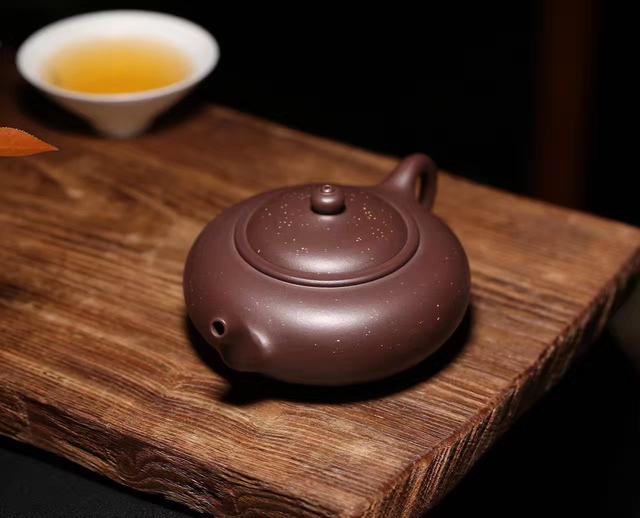 紫砂紫泥中紫泥可以分为哪些？