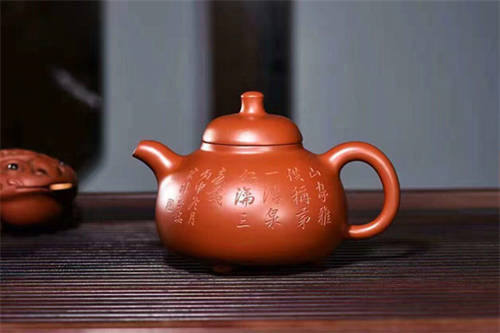 紫砂壶泡茶真的比瓷壶好吗？