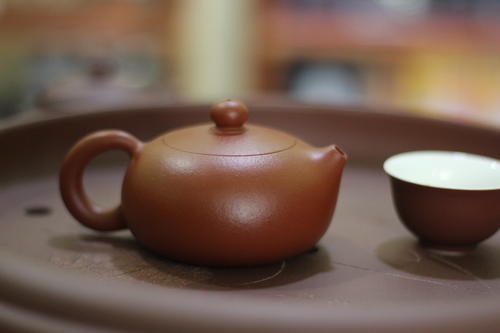 紫砂壶的摆放、斟茶、敬茶有哪些讲究？