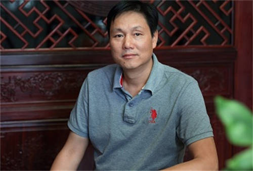 宜兴制壶研究员级高级工艺美术师--王杏军