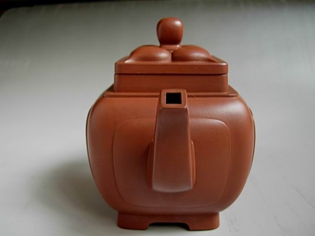 正确使用紫砂壶泡茶的方法