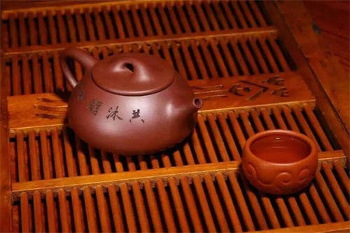 紫砂壶天生是为红茶准备的