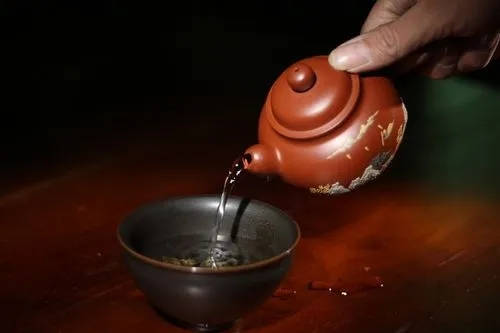紫砂壶是只能泡一种茶还是一类茶  1