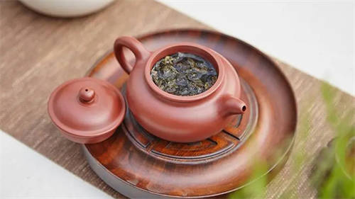 红茶和黑茶能在同一个紫砂壶泡吗  2