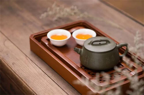 用紫砂壶泡茶时必须加满水吗  2