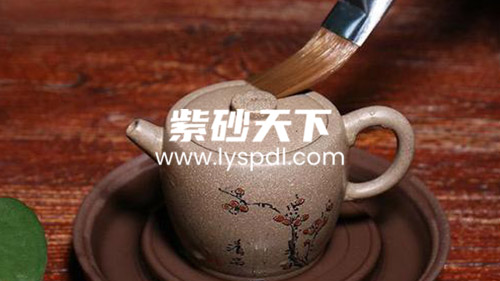 紫砂壶可以用水垢清洗剂洗吗  2