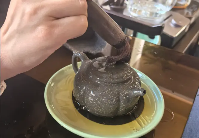 怎样正确养一把好紫砂壶方法
